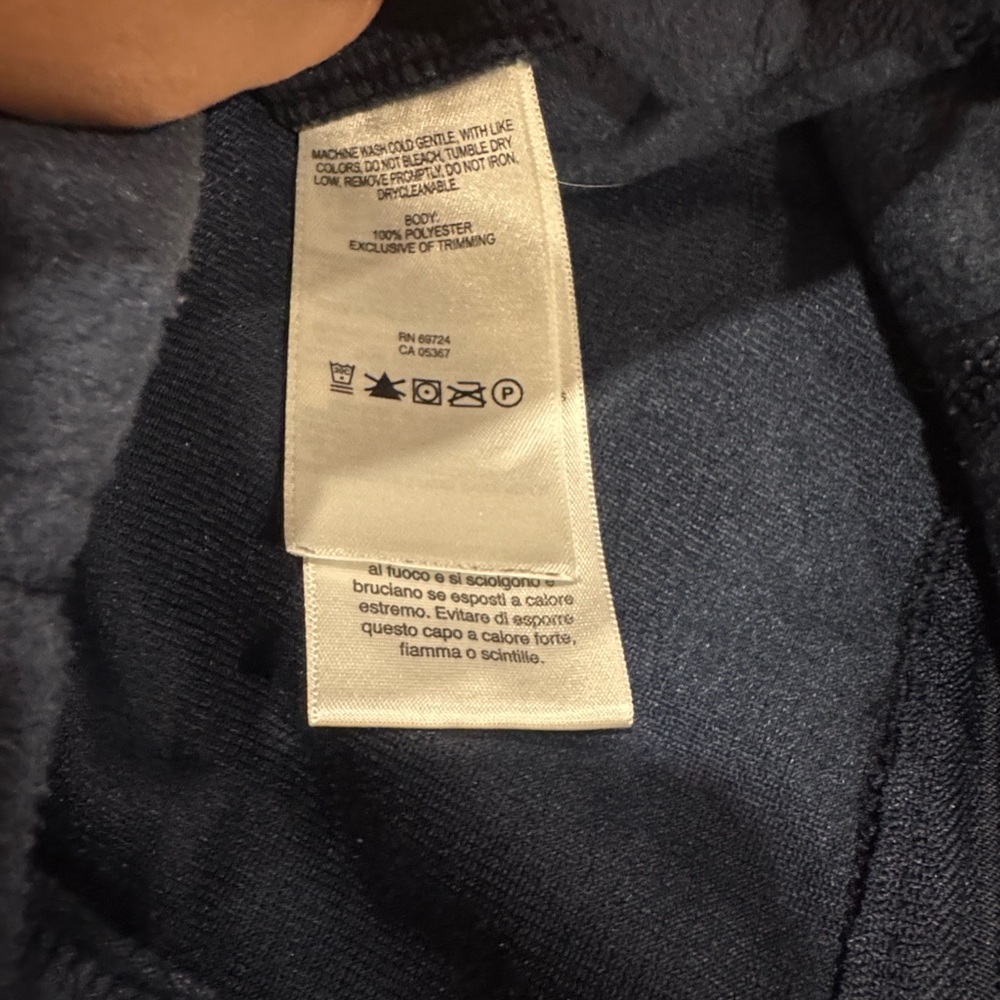 Columbia Women's Navy Blue Fleece Vest - Picture 8 of 8